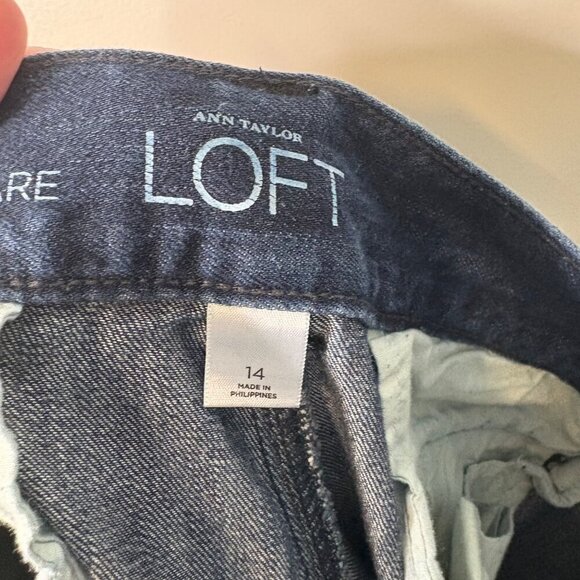 Loft Women's Modern Flare Dark Wash Envelope Pockets Cuffed Jeans Size 14 - Picture 12 of 14